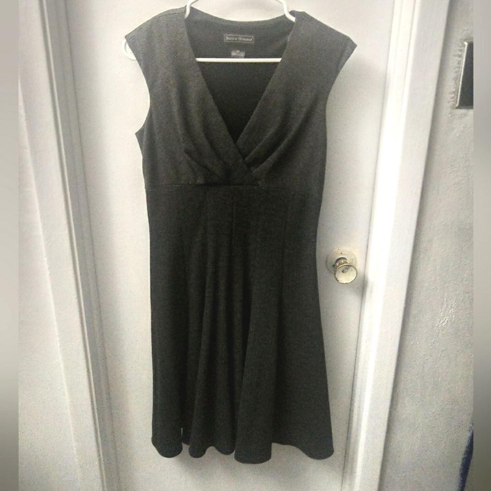 New Jessica Howard Dress